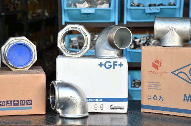 خرید اتصالات گالوانیزه توپی